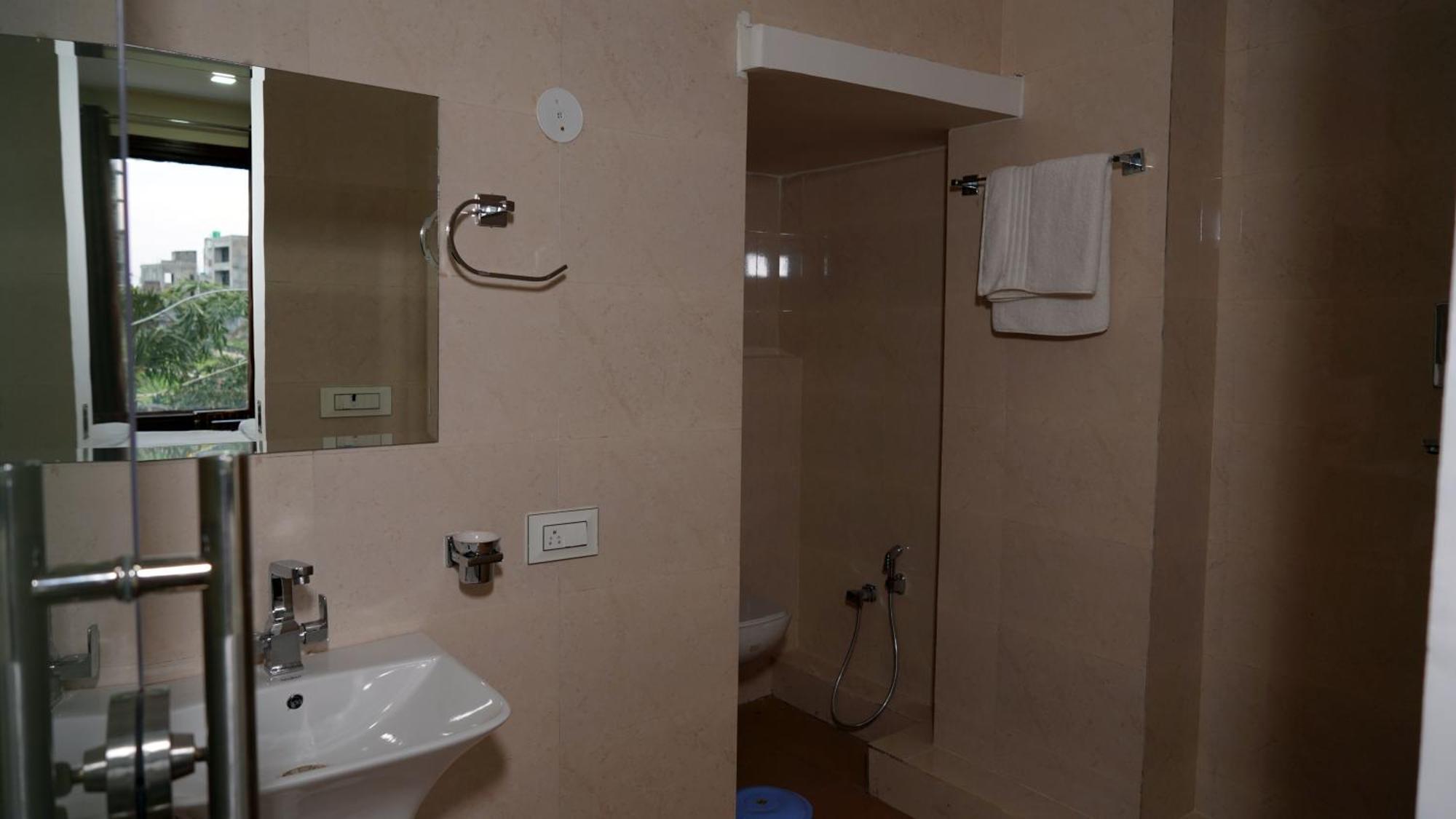 Hotel Park Street Pathānkot Kültér fotó